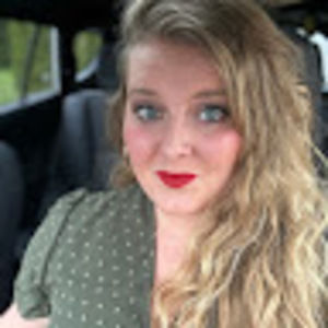 Meet your Posher, Savannah